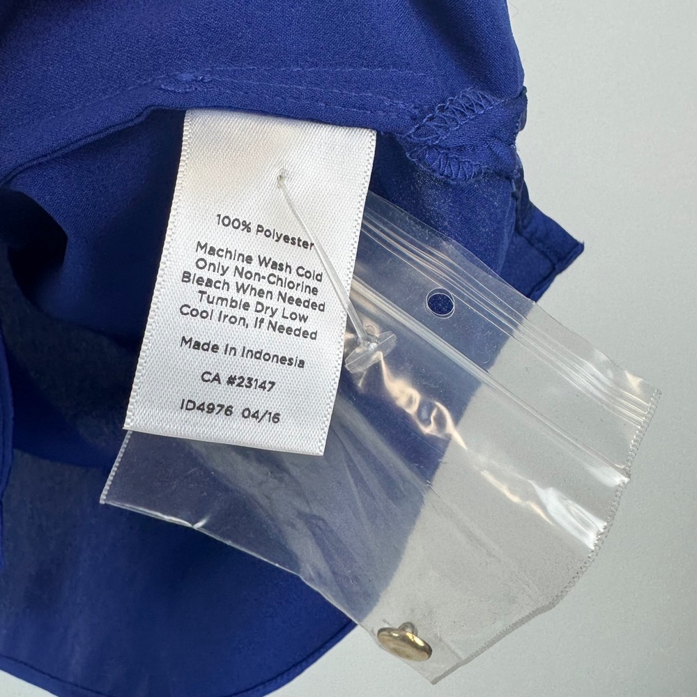 Talbots Petites Blue Pleated Neck Sleeveless Shell Blouse Top PL NWT - Picture 8 of 12